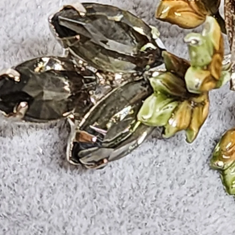 Vintage brooch silver